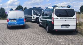 Pojazdy Policji i WITD Olsztyn